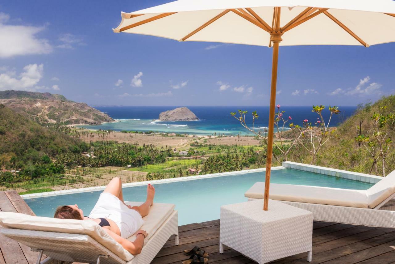 Villa Atas Pelangi Kuta  Экстерьер фото